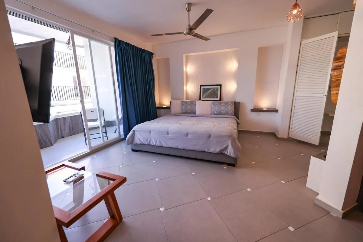 Studio With Terrace Cozumel Downtown